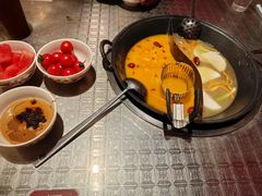 -朱光玉火锅馆(龙阳广场店)