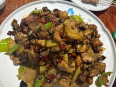 特色干炒鸡-满堂春特色餐馆