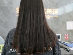 -水灵珑美容造型中心