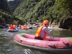 -安吉龙王山峡谷漂流