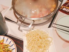 -黄记煌三汁焖锅(新佳丽江汉路店)