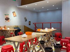 -柳州肥姨妈大骨螺蛳粉(万达中心店)