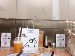 -亚皆老街南宁老友粉·米粉(印象城店)