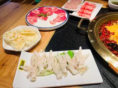 -周小明火锅(黑金冠社区店)