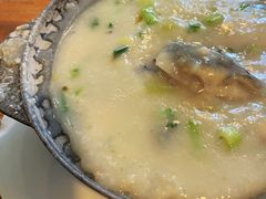 鱼头皮蛋粥-玲又珑美食(盘福路店)