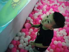 -蒙特利亲子乐园