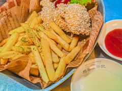 -兴华里茶记(禅城同济首店)