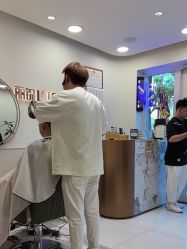 点击看大图 -LJOY丽锦造型·烫发染发