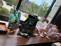 -星巴克(浙大紫金港校区店)