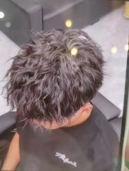 -逸丝风尚专注烫染