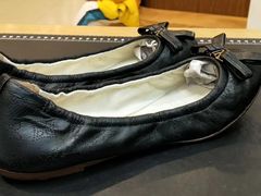 -爱革·洗衣改衣·洗鞋修鞋·洗包修包·奢侈品护理(宝地广场店)