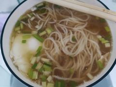 -鲸励母婴月嫂(望京店)