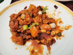 宫保鸡丁-万柳阁小馆·花园餐厅(龙潭湖店)