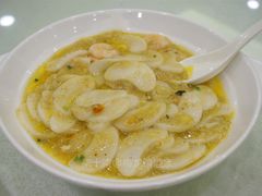 蟹粉虾仁炒年糕-梅龙镇酒家(南京西路总店)