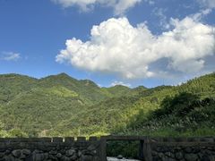 -安吉龙王山峡谷漂流