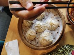虾肉汤包-小六汤包砂煲菜(文景路店)