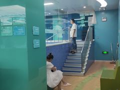 -Swim斯卫姆国际儿童游泳中心(红博中央公园店)