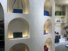 -六六奢品·vintage中古·回收二手奢侈品包包手表首饰(环球港店)