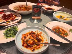 -粤尚腾香居中餐厅(首都机场希尔顿店)