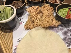 姥姥家的春饼-唐山宴百姓府邸院落中餐