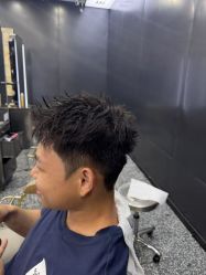 -藤野造型·烫·染发型设计店