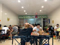 -继红顺河抄手名小吃