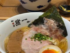猪肉白汤-面屋 猪一
