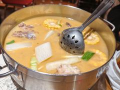 -肥仔文澳门猪骨煲(南京西路店)