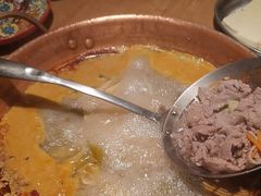 -洱火云南酸菜牛肉火锅(石景山当代商城店)