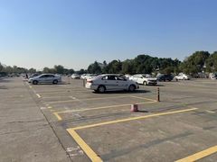 -无忧学车·华茂驾校(宝山校区)