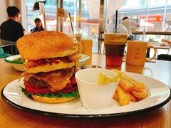 -HELLO 27 意面·沙拉·帕尼尼