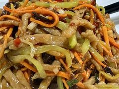 -YI PIN JU 一品居中餐厅 中国超市
