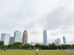 -万绿园