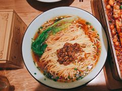 -全牛匠·乐山跷脚牛肉(新中关店)