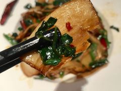 -京尊烤鸭店JINGZUN(春秀路店)
