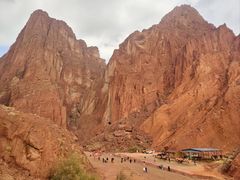 -天山神秘大峡谷