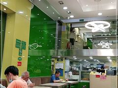 大堂-佰搭果·广式茶餐厅(西华路店)
