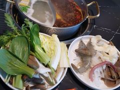 -魁牛·潮汕牛肉自助火锅(沈辽路万达店)
