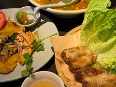 -大头虾越式风味餐厅(光明广场店)