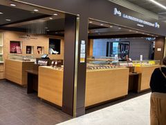-LA MAISON DU CHOCOLAT(戴高乐机场T 2F店)