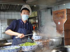 -吾穆勒蓬灰牛肉面·清真(北滨河中路店)