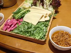 -吴记酱骨炖菜馆(西大直街店)