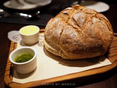 -恰餐厅及酒吧 CHAR Bar & Grill (北京丽都皇冠假日店)
