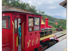 -黄金寨原生态旅游区
