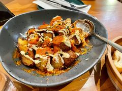 西班牙炸新鲜土豆配秘制酱-Laures·月桂西班牙碳烤餐厅(十尚坊店)