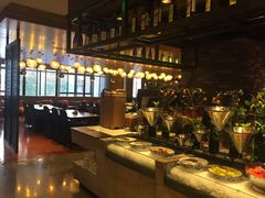 大堂-OPEN開全日自助餐厅·牛肉火锅·海鲜(佛山希尔顿酒店)