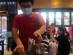 -富正毅三下锅·湘西韵味(天门山索道店)