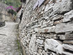 -高荡千年布依古寨旅游景区