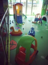 -孩子王童乐园(淮安万达店)
