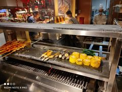自助取餐区-怡咖啡海鲜自助餐厅(浦东香格里拉店)